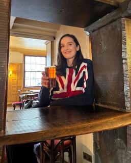 Flying the @eldoncashmere Union Jack from the best seat in the house: the lovers’ ledge that bridges two existing stanchions. The mahogany slab came from @retrouvius and was halved and sawn in order to wedge in between the stanchions. 

Above the ledge is the crater of a former spotlight: a victim of my anti-downlighting policy in the pub. The cavity proved a great spot for mistletoe come December. Also in the spirit of Advent is the socket to my left, which powers the fairy lights on our Christmas tree – an essential consideration in any lighting plan.